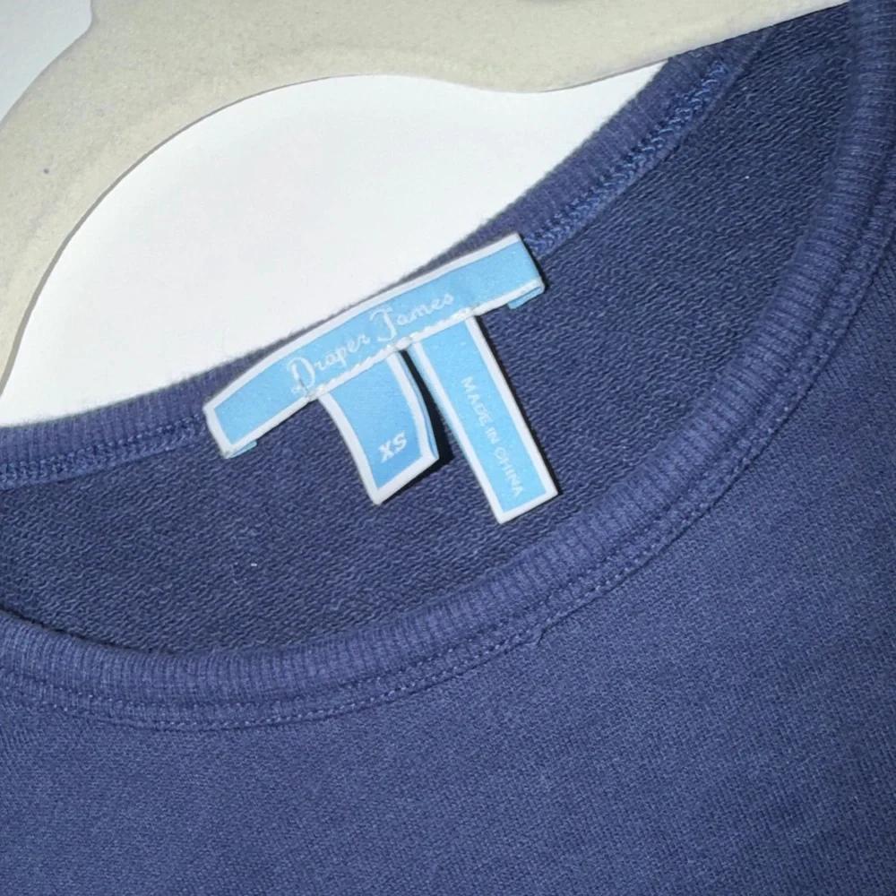 Draper James Be Kind Y'all Navy Blue Sweatshirt XS - Picture 4 of 7